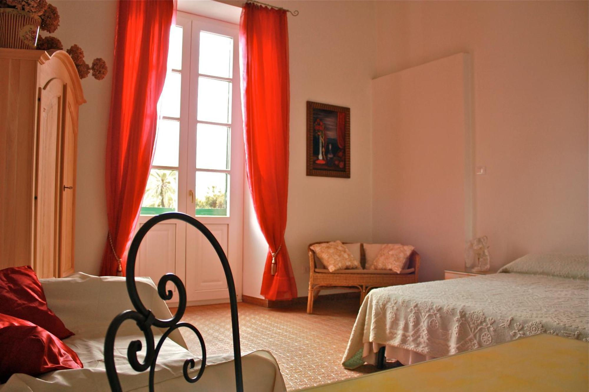 Hotel Ca' Del Sol Cagliari Esterno foto