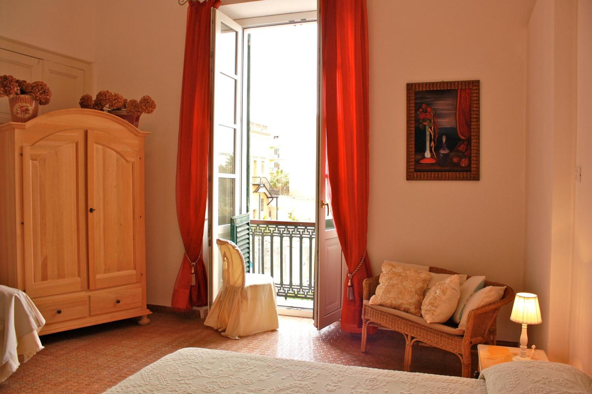 Hotel Ca' Del Sol Cagliari Esterno foto
