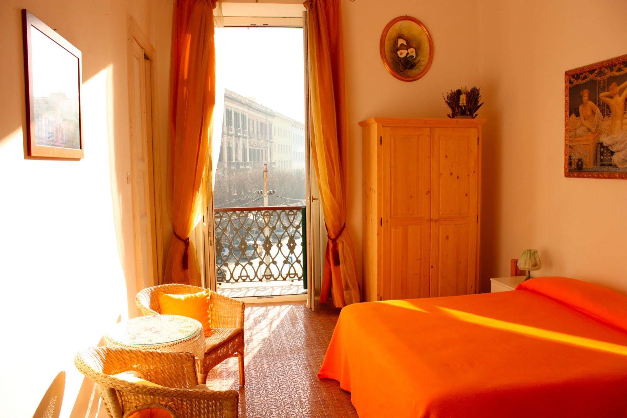 Hotel Ca' Del Sol Cagliari Esterno foto