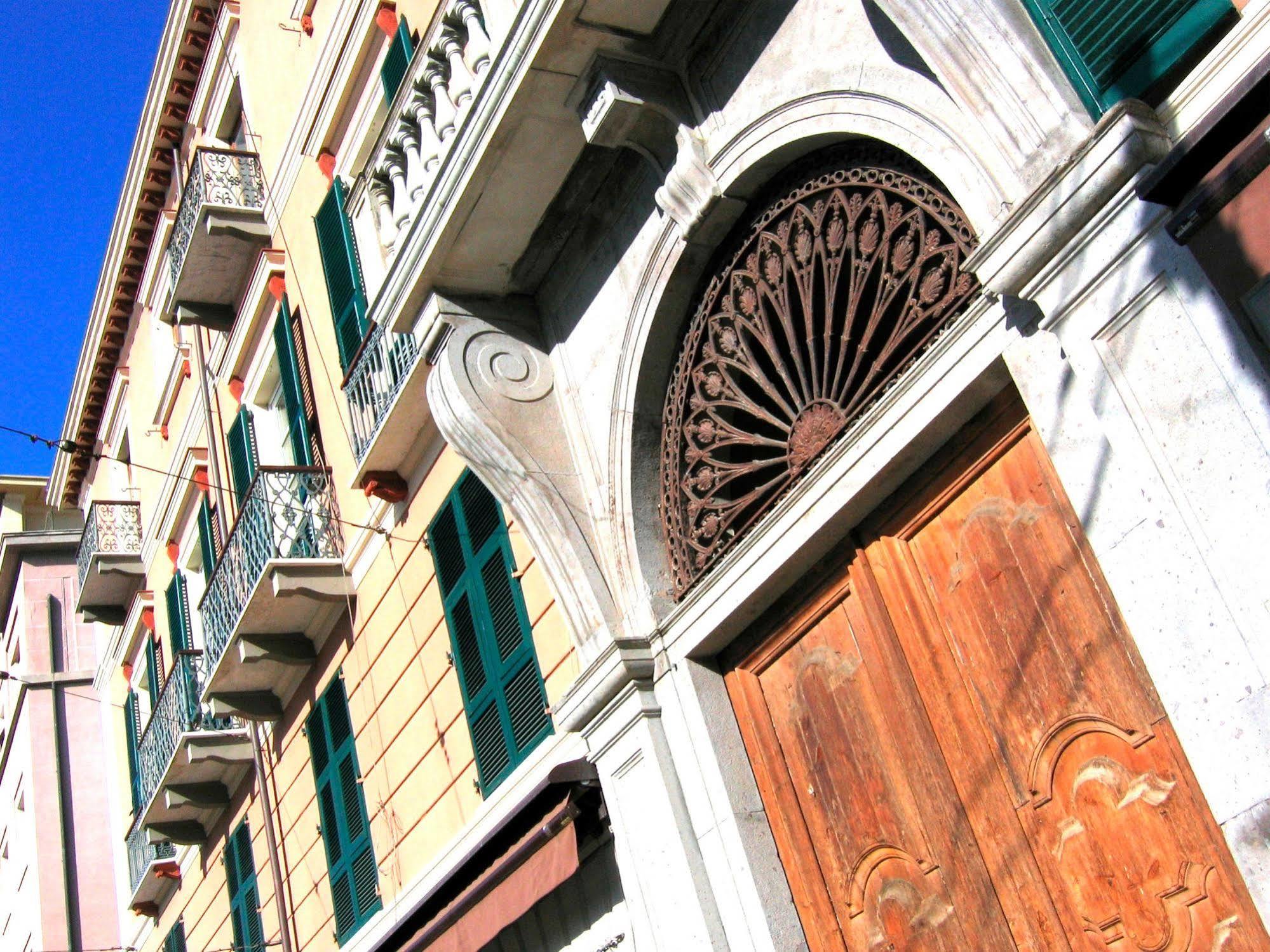 Hotel Ca' Del Sol Cagliari Esterno foto